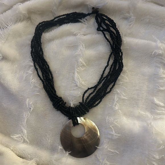 Black vintage statement piece necklace - Picture 2 of 2